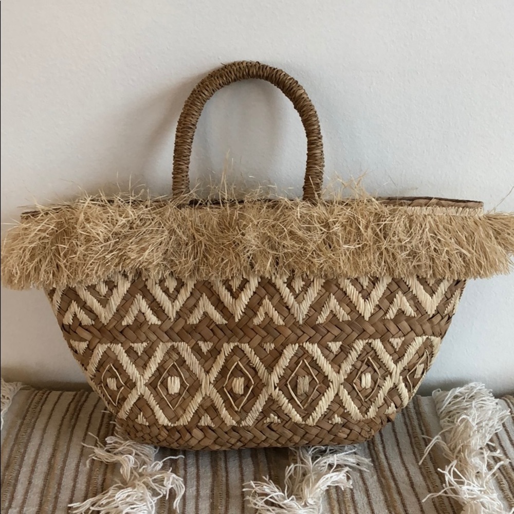 Kayu straw tote
